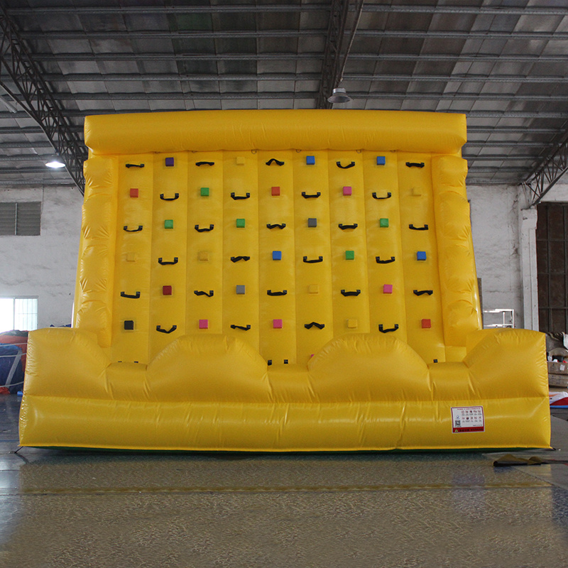 Outdoor Inflatable Sport Game  - Kids Outdoor Climbing Wall のレビューと価格