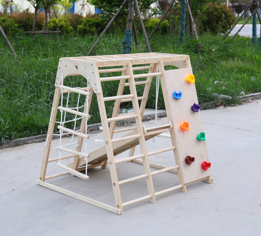 Wooden climbing frame with swi - Kids Outdoor Climbing Frame のレビューと価格