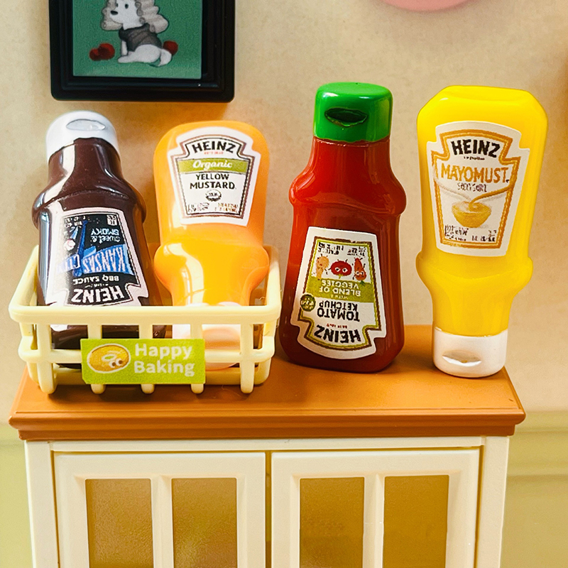 Kids Toys 4Pcs Miniature Dollh - Kids Outdoor Kitchen のレビューと価格