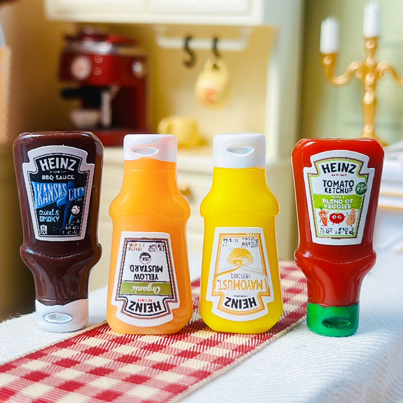 Kids Toys 4Pcs Miniature Dollh - Kids Outdoor Kitchen のレビューと価格