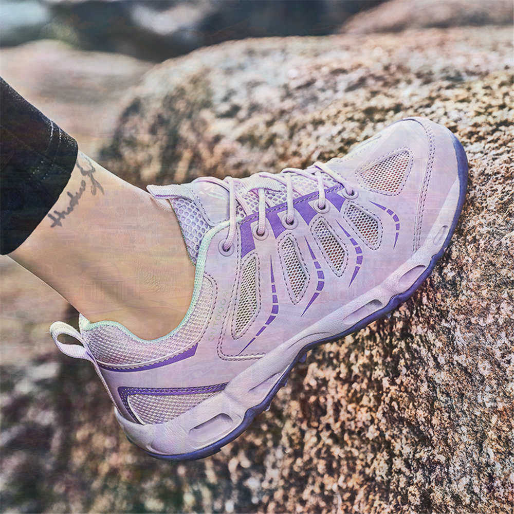 Sumer Round Tip Silver Sneaker - Kids Outdoor Gift Ideas のレビューと価格